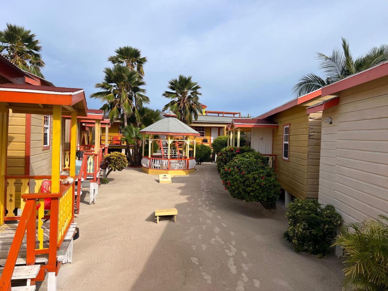 Tropical Paradise Caye Caulker Exterior foto